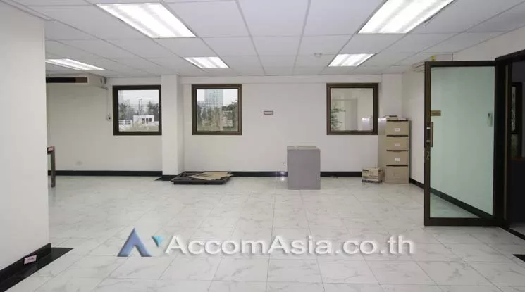  1  Office Space For Rent in Phaholyothin ,Bangkok BTS Ari - BTS Sanam Pao at Office Space For Rent 13002317